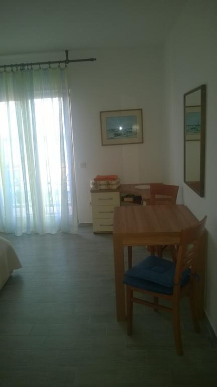 J&B Holiday House Hvar Đảo Hvar Ngoại thất bức ảnh