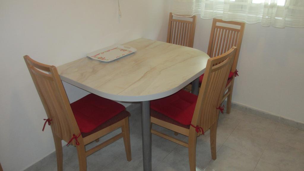 J&B Holiday House Hvar Đảo Hvar Ngoại thất bức ảnh