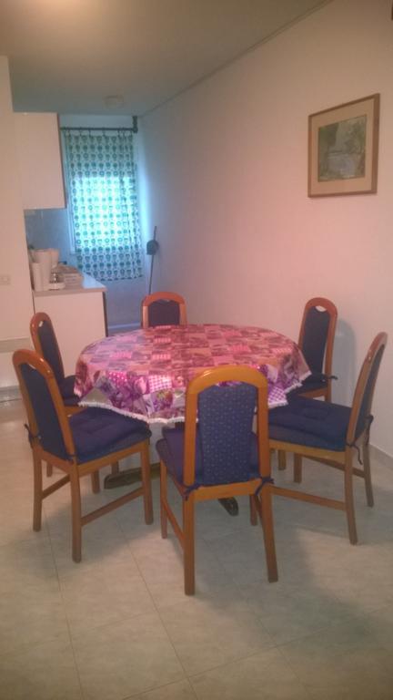 J&B Holiday House Hvar Đảo Hvar Ngoại thất bức ảnh