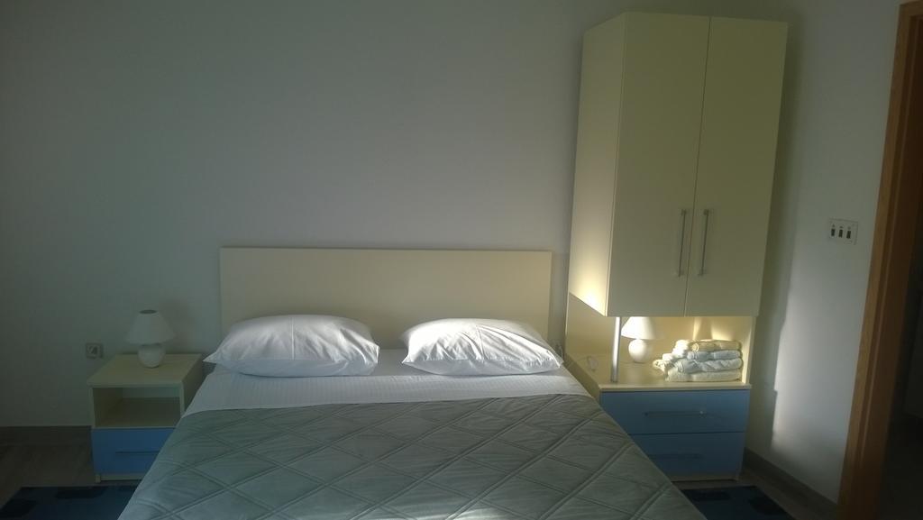 J&B Holiday House Hvar Đảo Hvar Ngoại thất bức ảnh